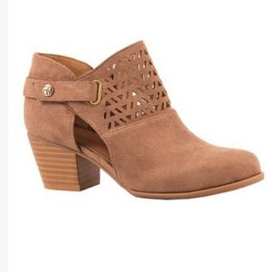 Jessica Simpson Taupe Dutton Booties